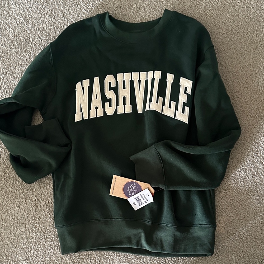 NWT Nashville Green Crewneck Sweatshirt